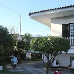 Maison Blanche Nocleg ze śniadaniem