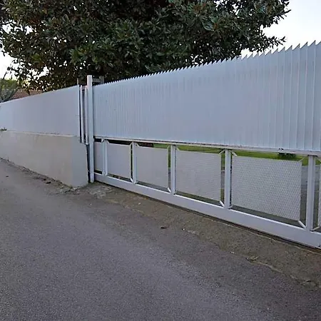 Maison Blanche Oda ve Kahvaltı 4*