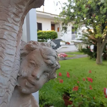 Bed & Breakfast Maison Blanche