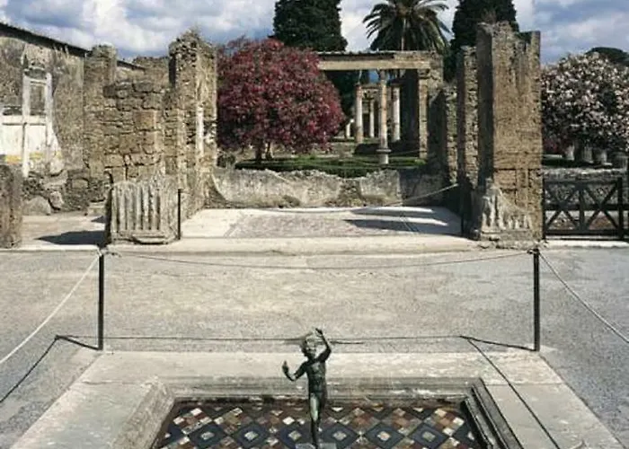 Maison Blanche 4* Pompeja